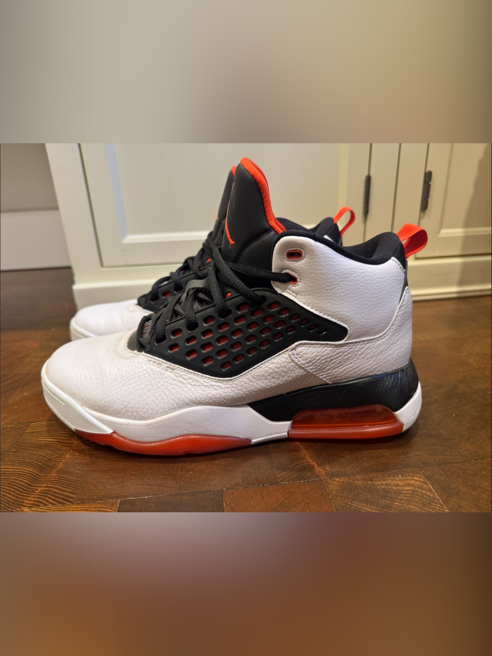 Nike Jordan Maxin 200 White/Team Orange-Black